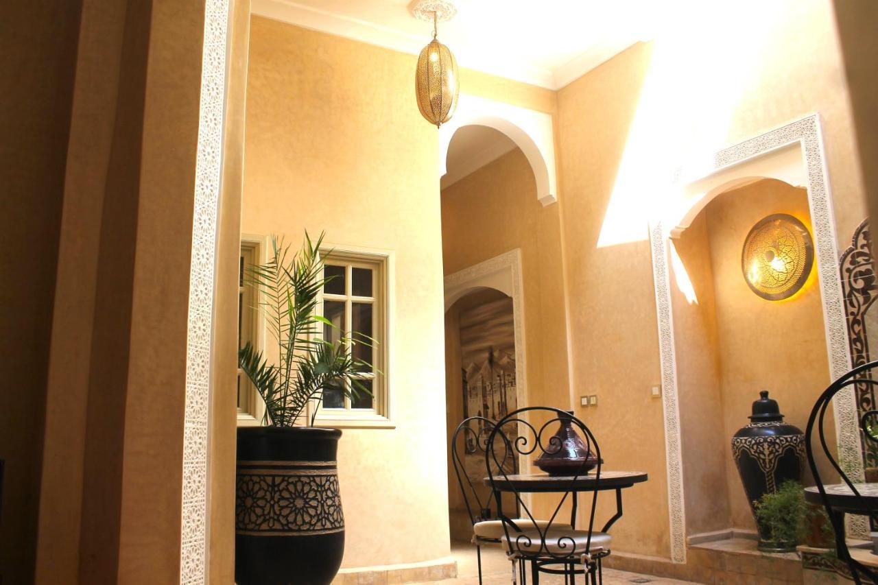 Riad Tazzori Marrakesh Bagian luar foto